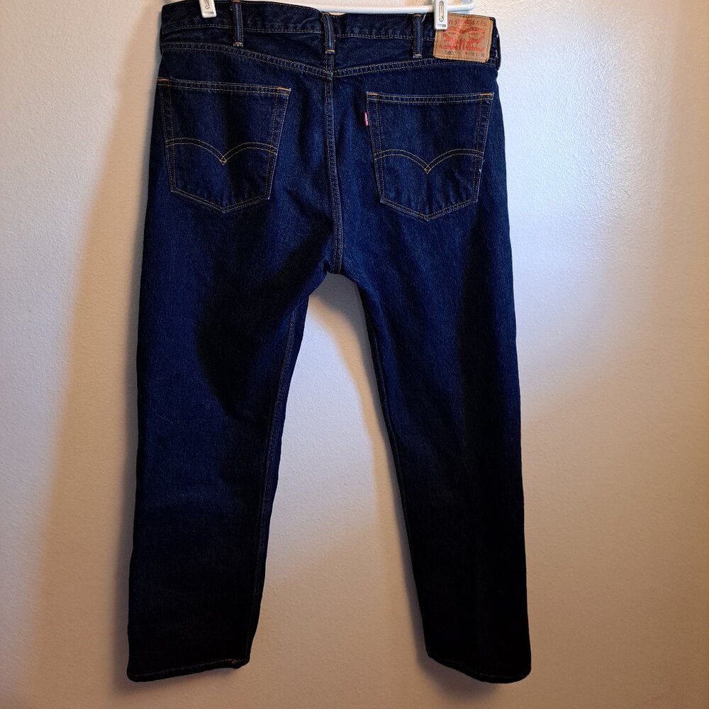 Levi's Men's 505 Regular Straight Fit Blue Denim Jeans - Picture 2 of 11